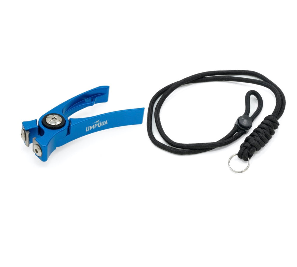 Umpqua River Run Nipper w/ Lanyard